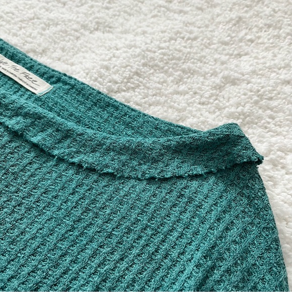 We The Free North Shore Thermal Top - Picture 4 of 10